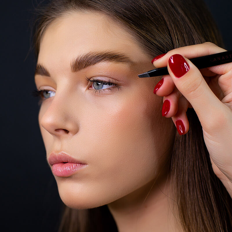 Курс по ламинированию бровей